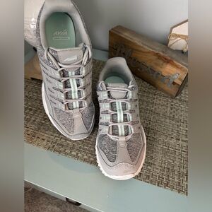 Avia Women's Gray Athletic Shoes